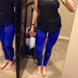 Alo Yoga | Motto Leggings